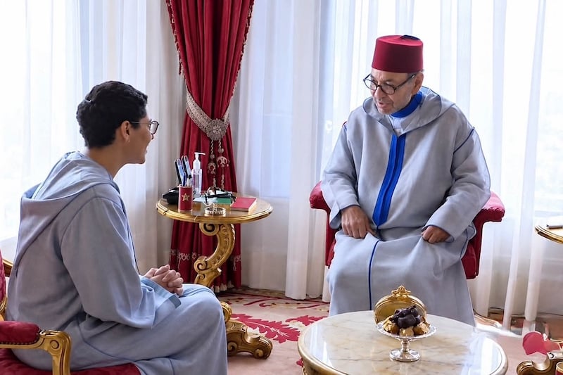 المنصوري تقترب من حسم معالم الحكومة الجديدة.. التحالفات تُحسم والحقائب الوزارية تدخل مرحلة التفاوض النهائي