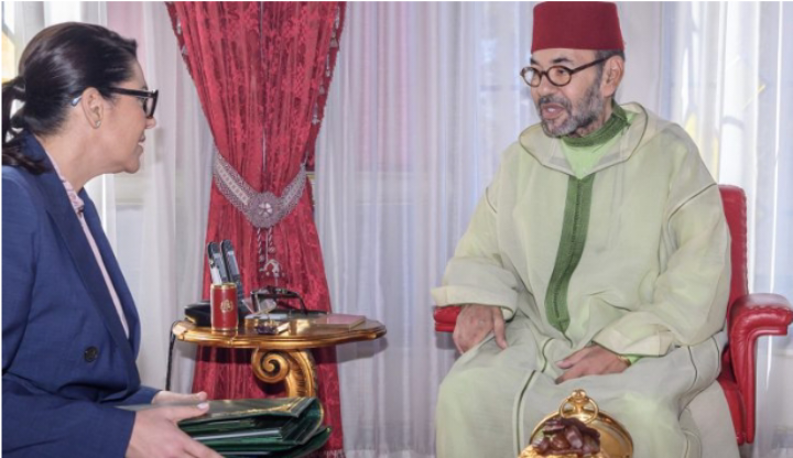 الملك محمد السادس يستقبل فاطمة الزهراء المنصوري ويؤكد ضرورة التعبئة الشاملة والأداء الحكومي الجاد والمسؤول في المرحلة المقبلة