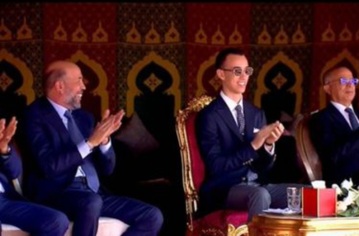 ولي العهد الأمير مولاي الحسن يترأس بالجديدة حفل تسليم الجائزة الكبرى لصاحب الجلالة الملك محمد السادس للقفز على الحواجز